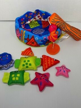 Melissa & Doug Fish & Count Game Preschool Motor Skill Shapes 7 Numbered & Pole
